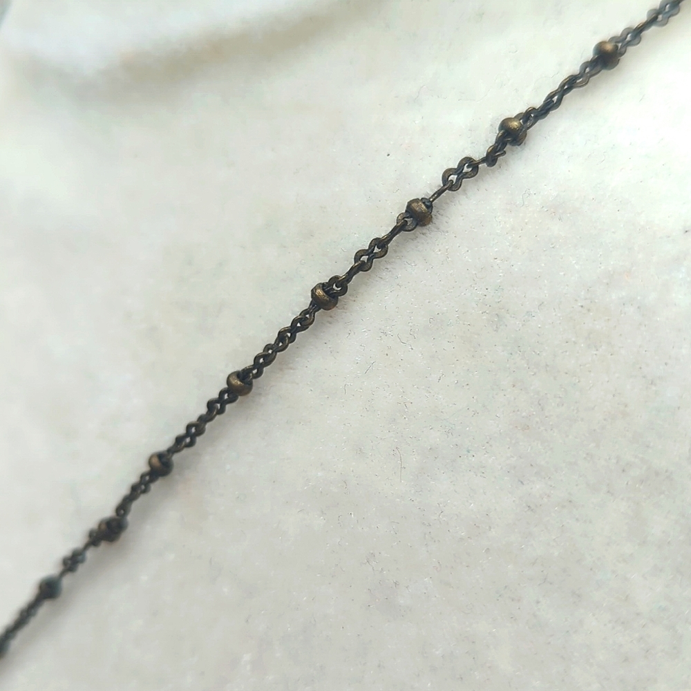 Double Sided Necklace Bird Queen of Hearts - Picture 5 of 10